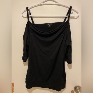 Guess top, size medium